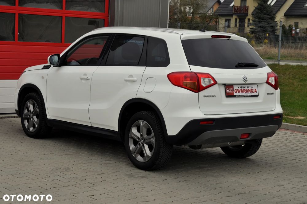 Suzuki Vitara - 11