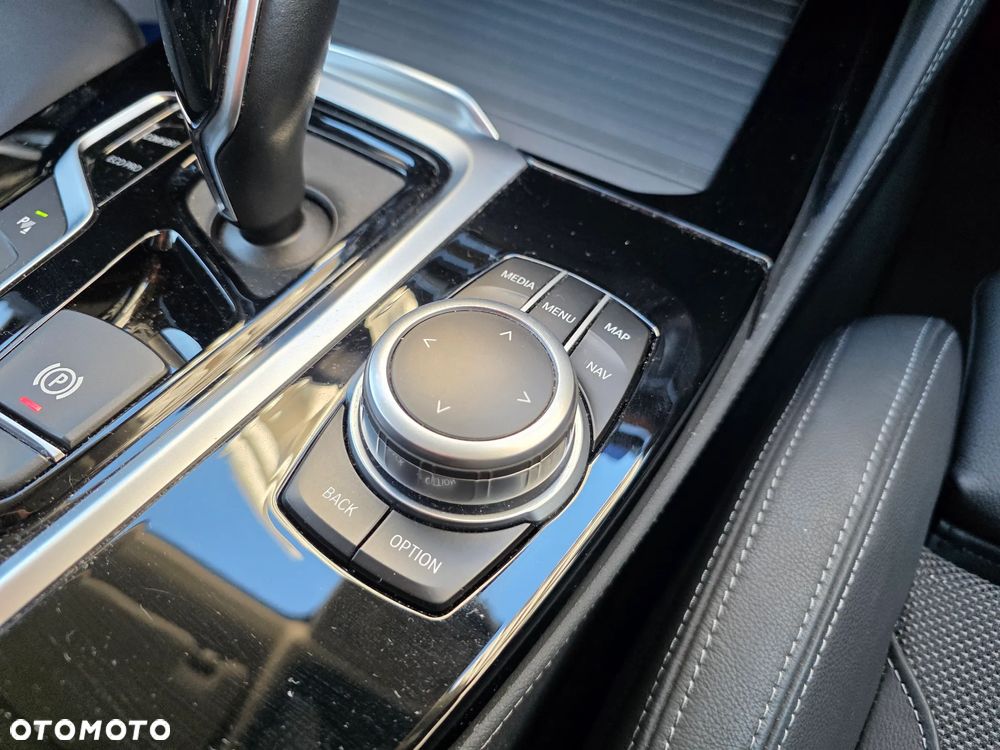 BMW X4 xDrive20i xLine sport - 21