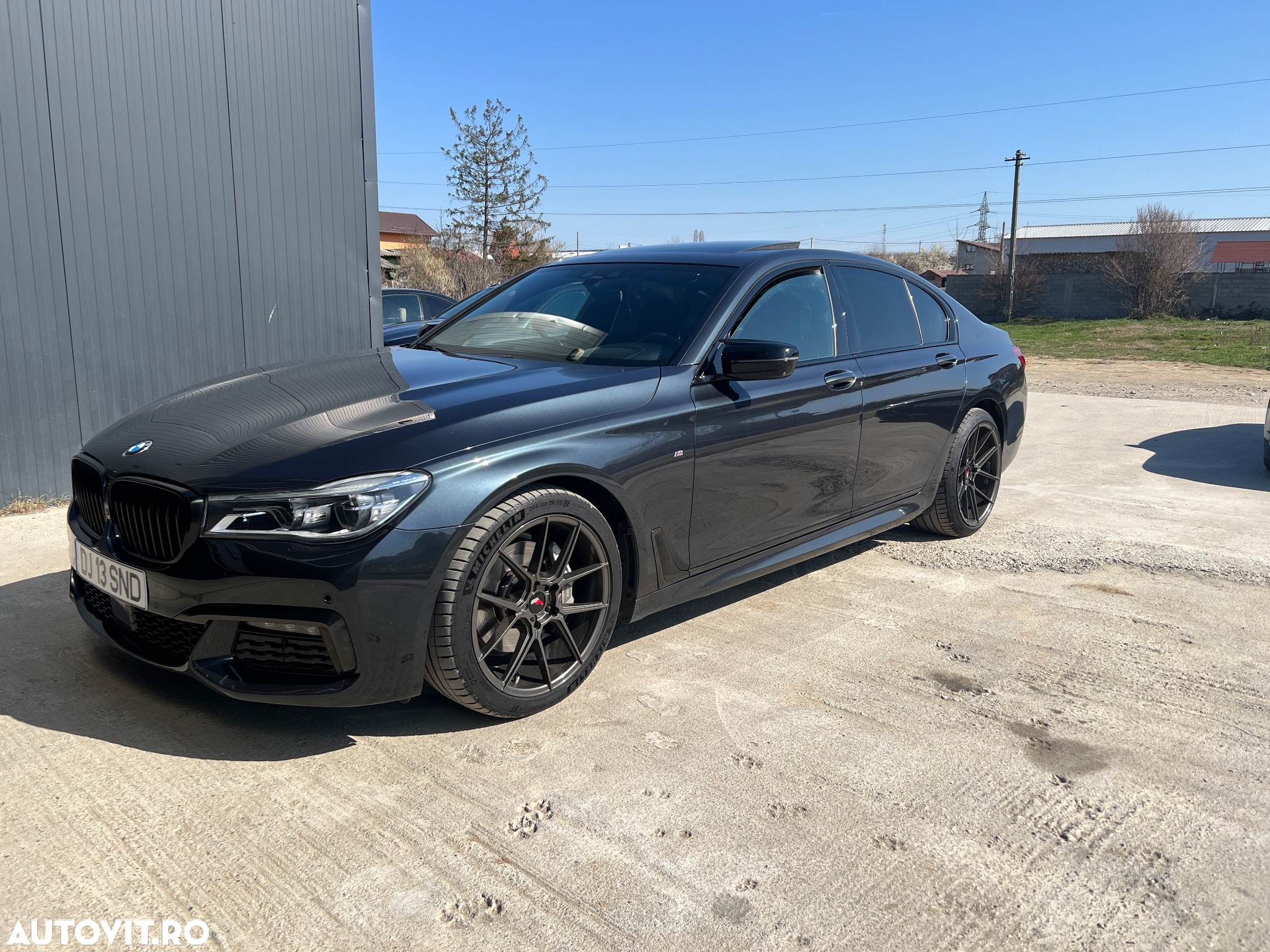 BMW Seria 7 730d - 11