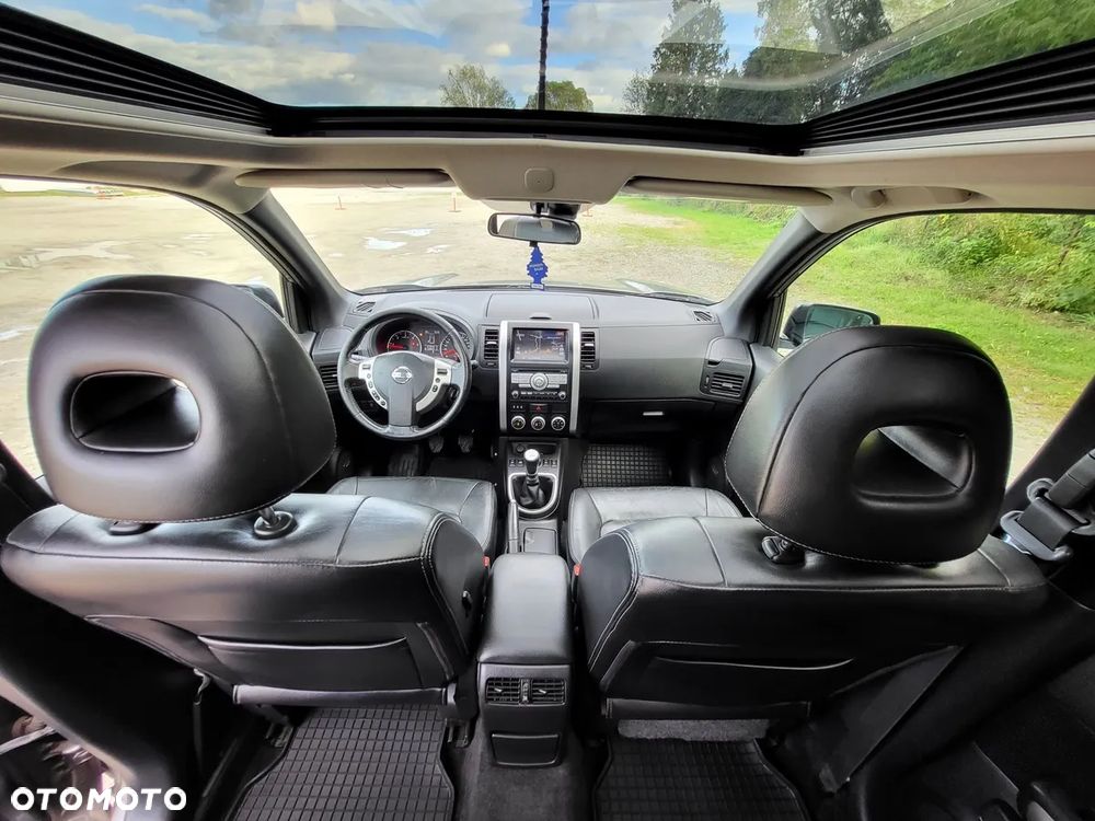 Nissan X-Trail 2.0 dCi 4x4 DPF Platinum - 10