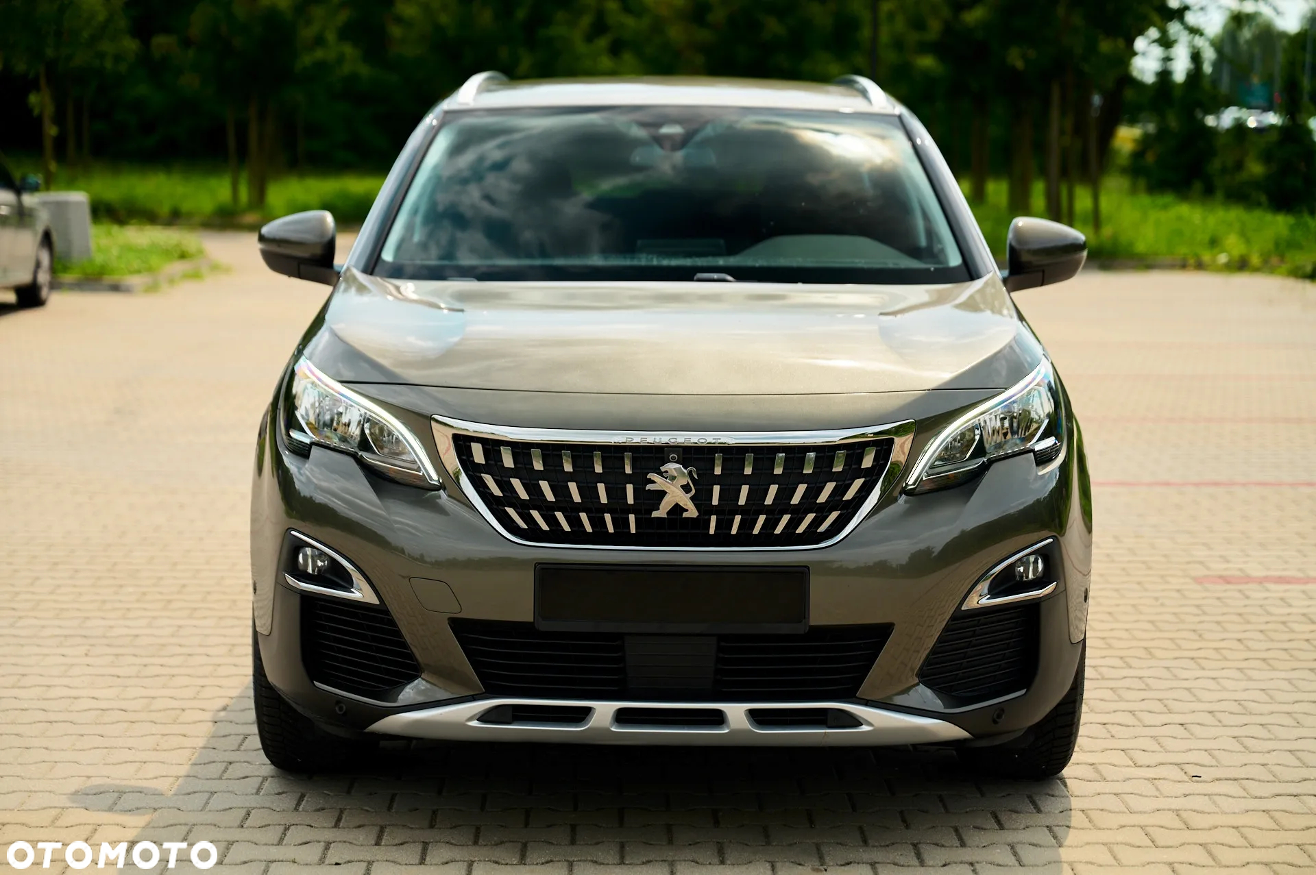 Peugeot 3008 1.2 PureTech Allure S&S EAT6 - 4