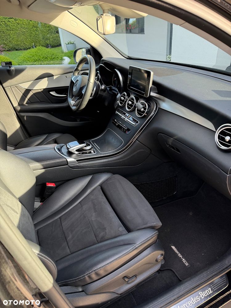 Mercedes-Benz GLC - 7