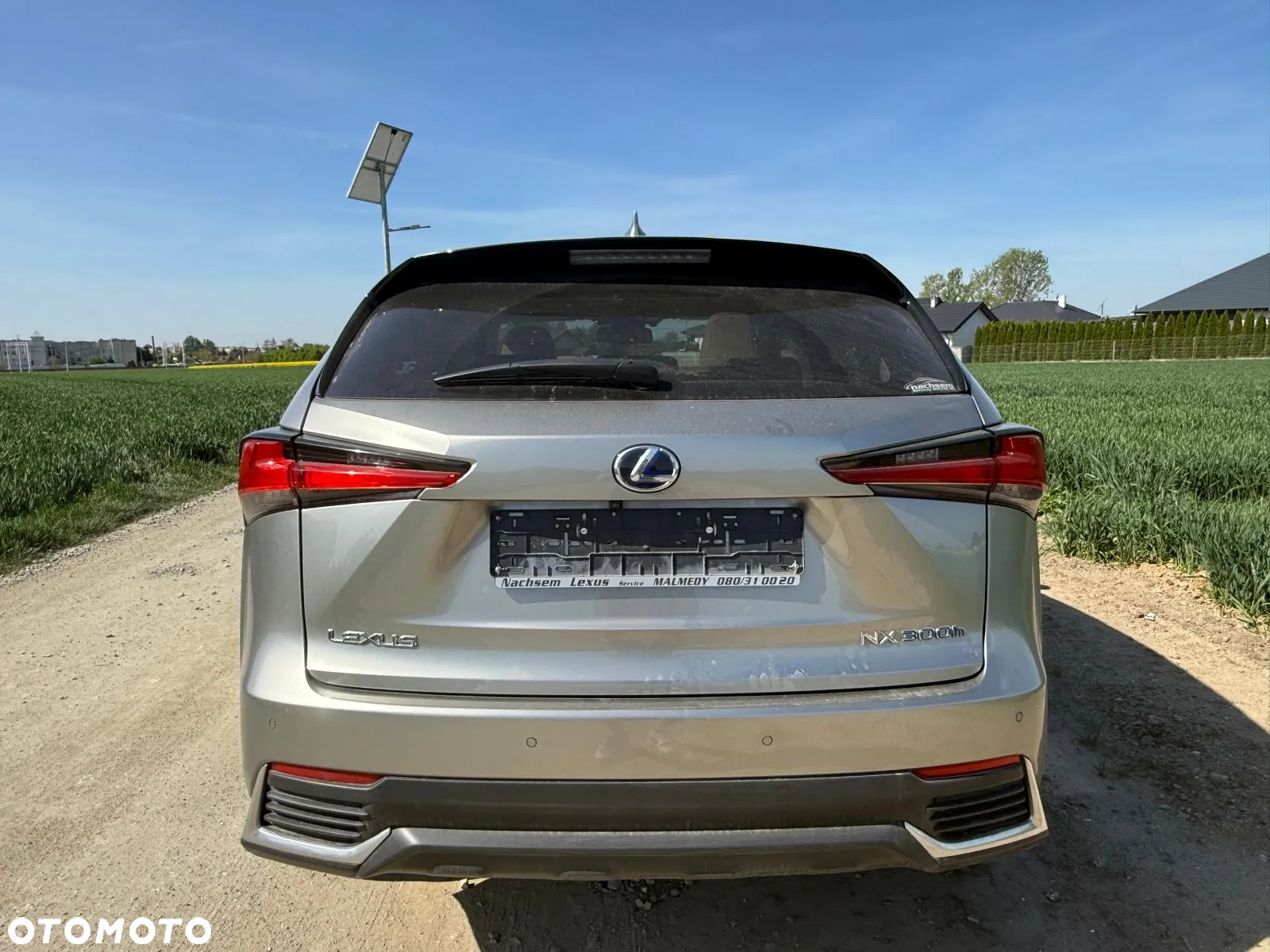 Lexus NX 300h Comfort AWD - 17