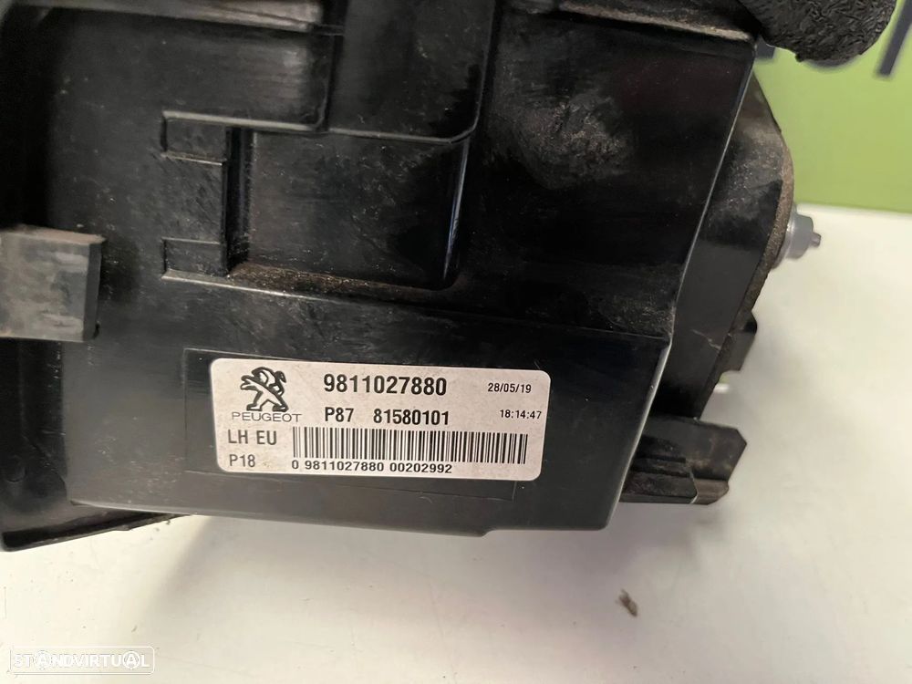 PEUGEOT 5008 II FAROLIM MALA FRISO PLASTICO - FT474 - 8