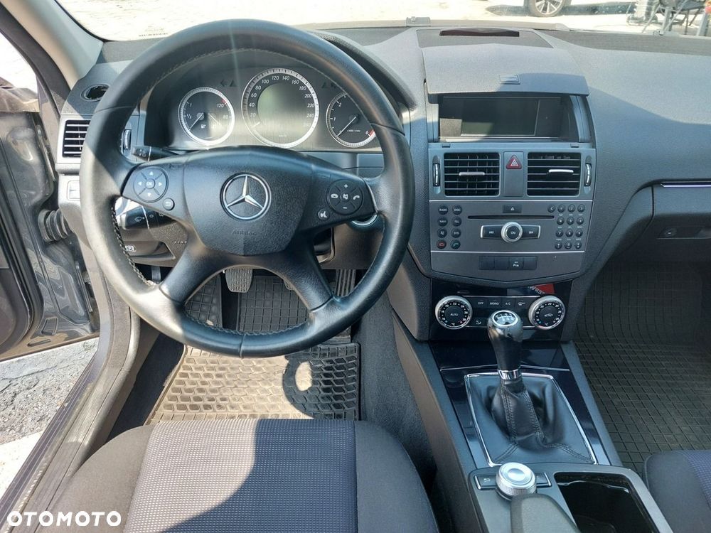 Mercedes-Benz Klasa C - 18