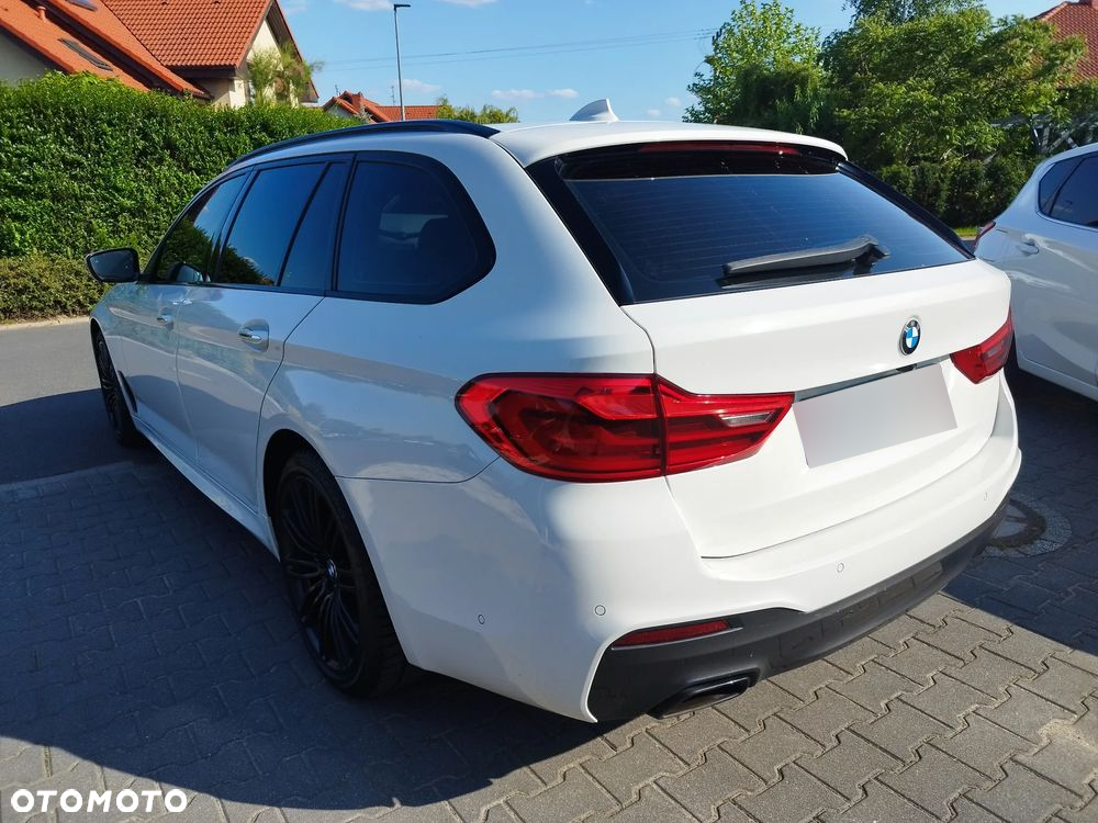 BMW Seria 5 530d xDrive M Sport sport - 10