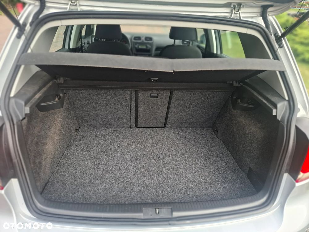 Volkswagen Golf 1.6 TDI DPF Highline - 10