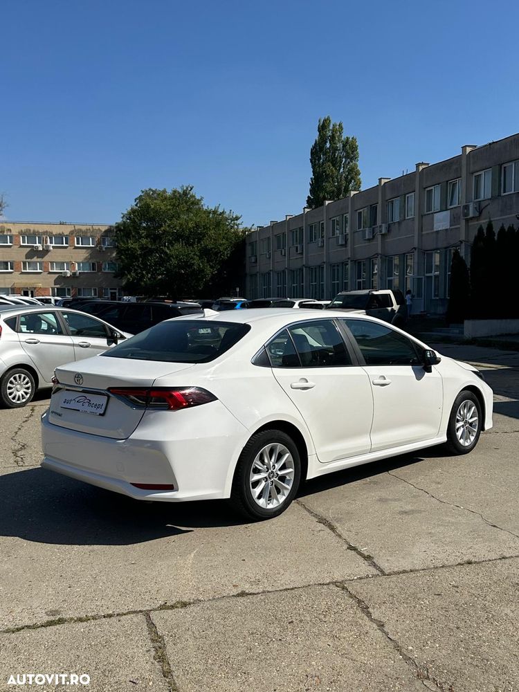 Toyota Corolla Sedan 1.5 TNGA MT Business - 5