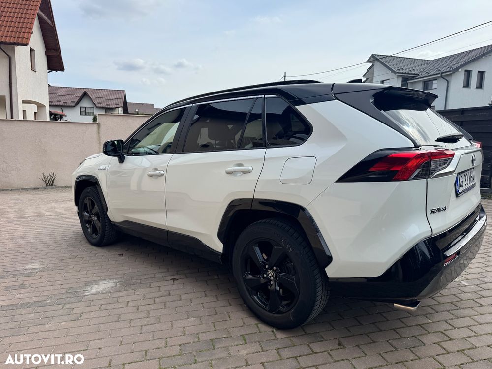 Toyota RAV4 - 5