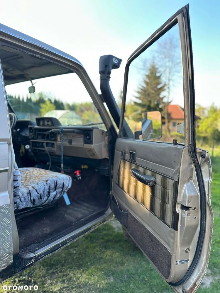 Toyota Land Cruiser LJ70 Turbo Special - 7