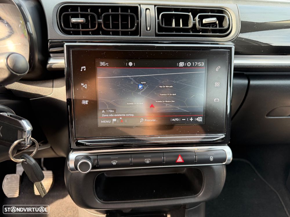 Citroën C3 1.2 PureTech Shine - 9
