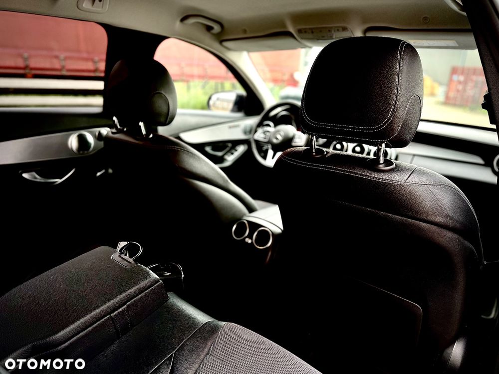 Mercedes-Benz Klasa C 200 d 9G-TRONIC Avantgarde - 34