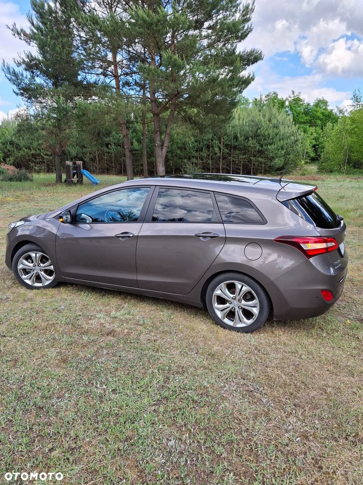 Hyundai i30 1.6 CRDi BlueDrive Go - 5