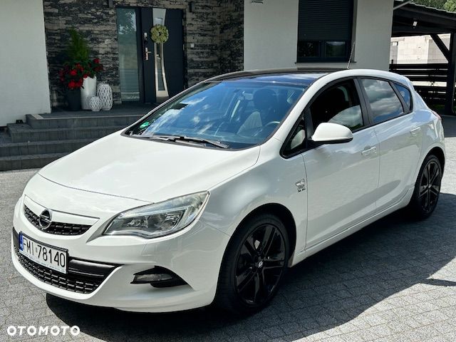 Opel Astra 1.4 T Sport - 1