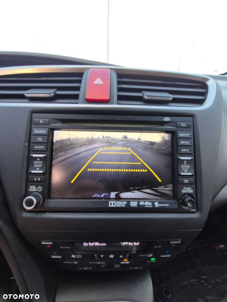 Honda Civic 1.6 i-DTEC Executive Navi - 17