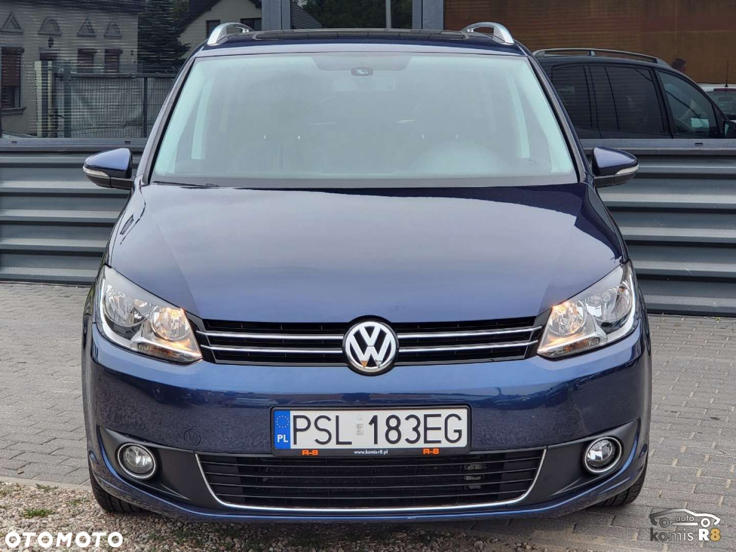 Volkswagen Touran - 8