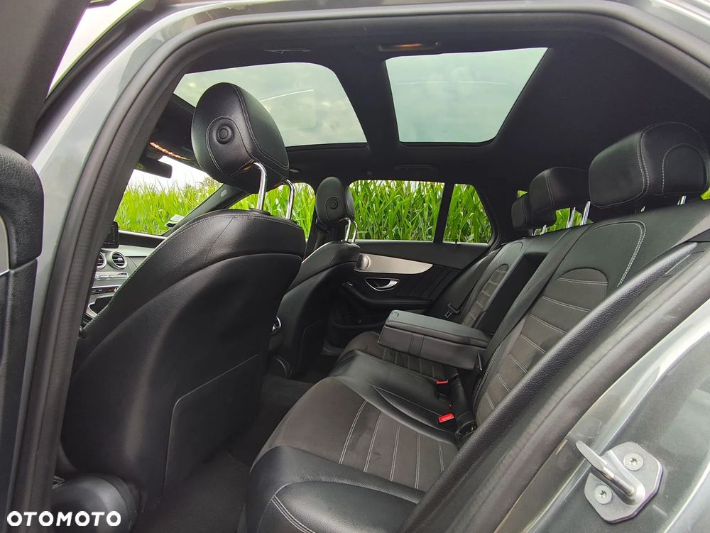 Mercedes-Benz Klasa C 220 d 9G-TRONIC AMG Line - 13