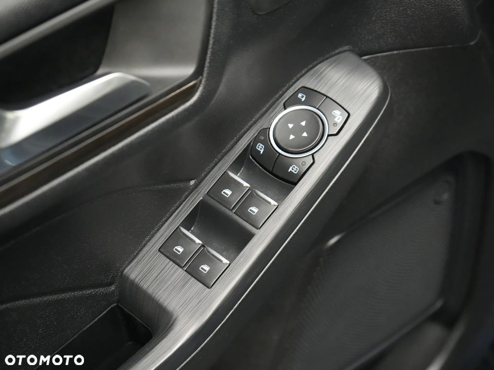 Ford Kuga 2.5P PHEV FWD Vignale - 16