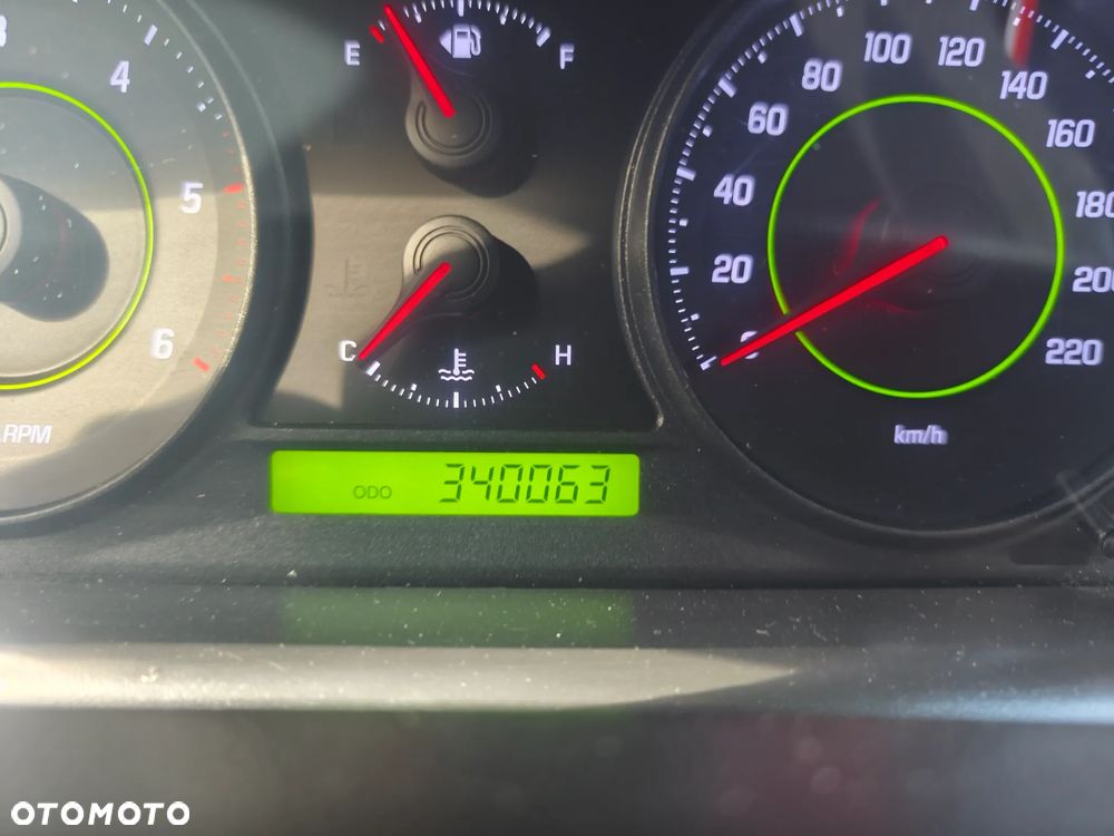 Chevrolet Captiva 2.0 4WD 7 Sitzer LT - 7