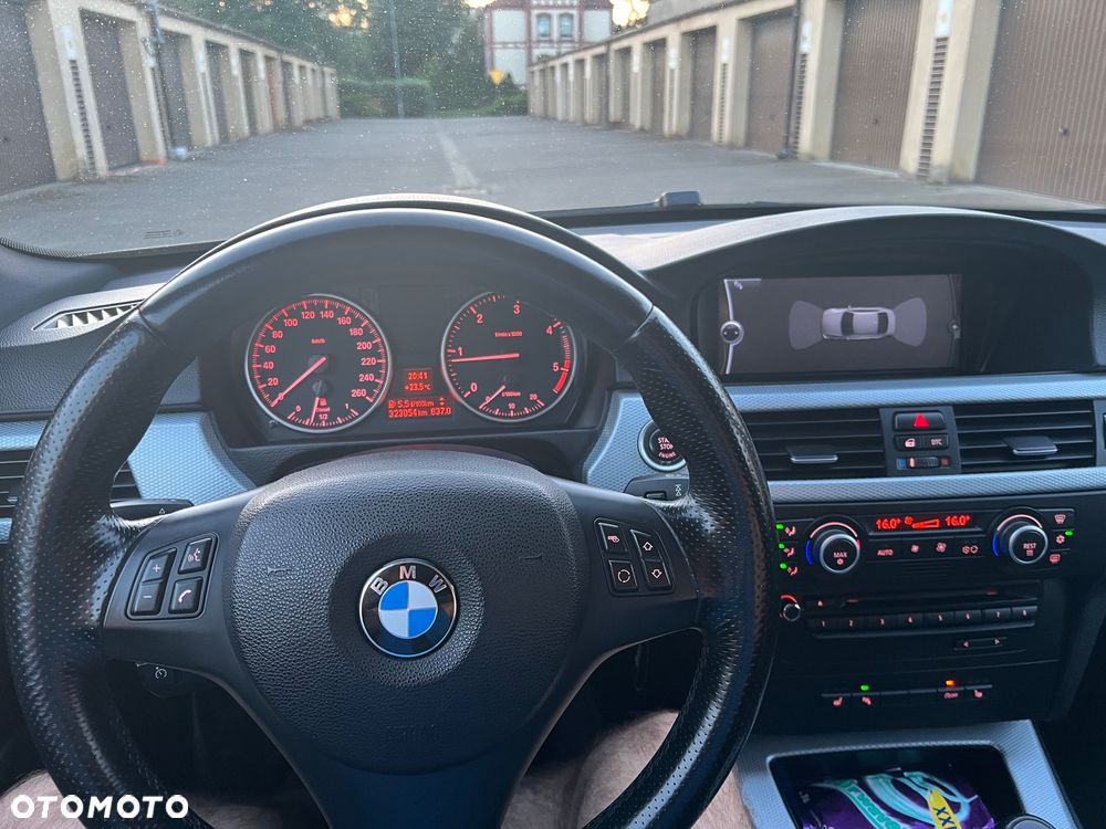 BMW Seria 3 320d - 19