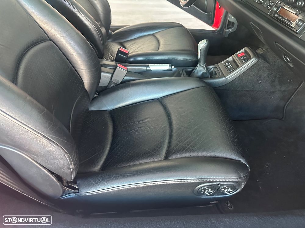 Porsche 911 (993) Coupé 3.6 Carrera 2 - 24