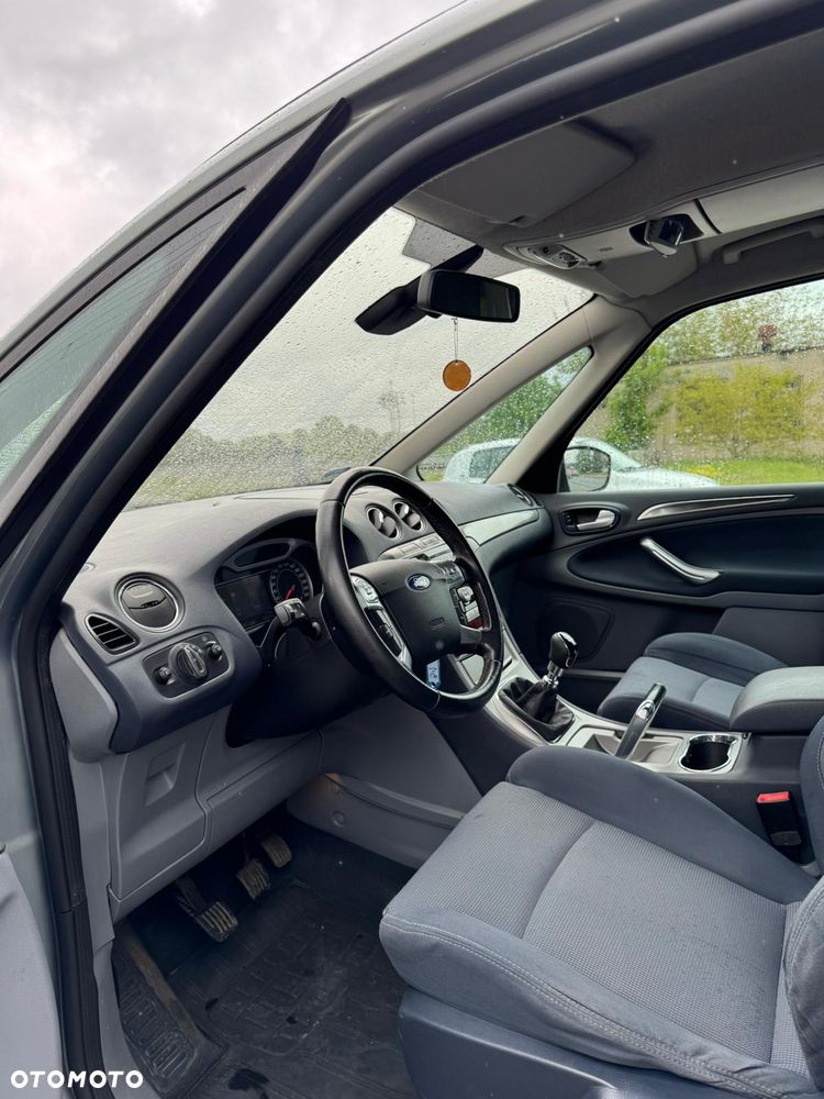 Ford Galaxy 2.0 TDCi Titanium - 11