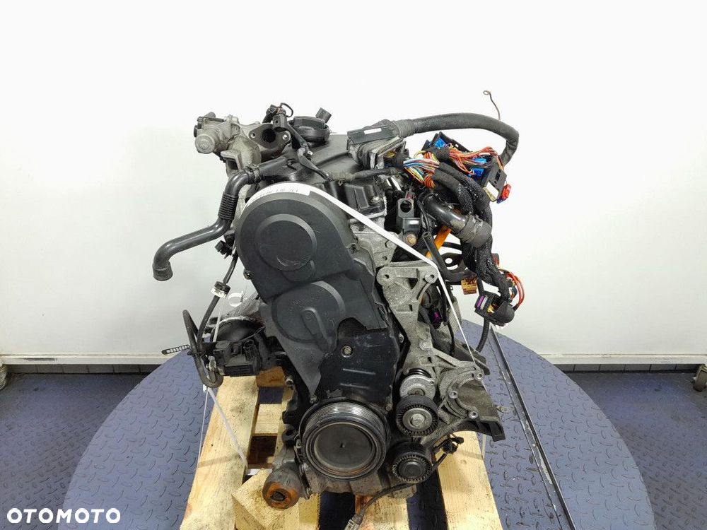 AUDI A4 B7 1.9 TDI KM SILNIK DIESLA BTB - 2