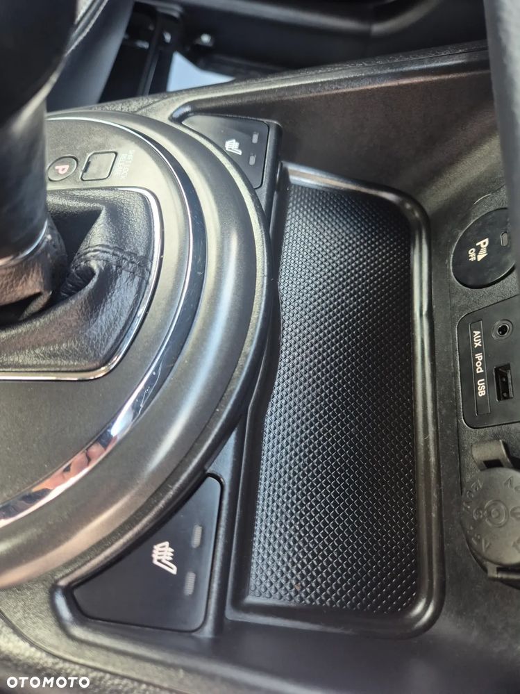 Kia Sportage 2.0 CVVT 2WD Automatik Vision - 22