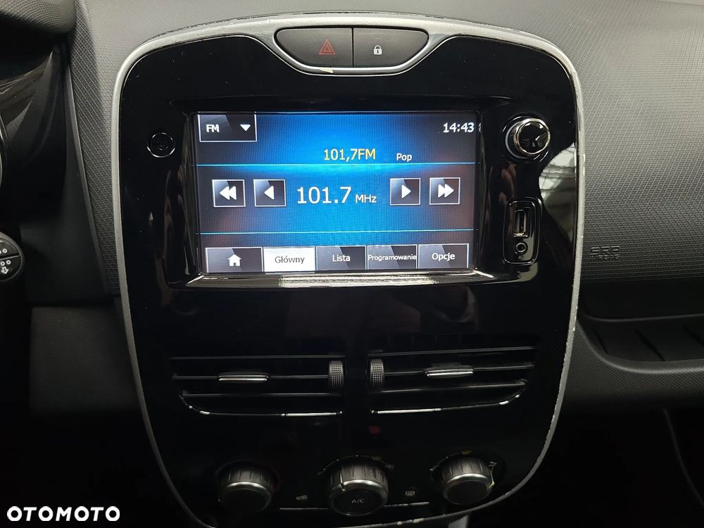Renault Clio 1.2 16V Alize - 23