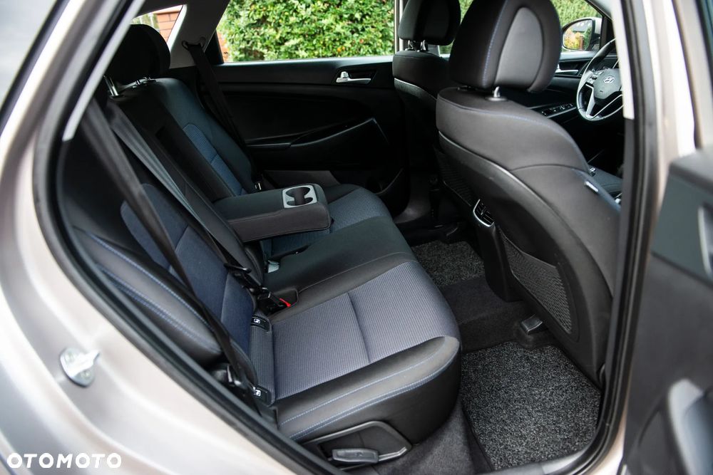 Hyundai Tucson 1.6 GDi Comfort 2WD - 36