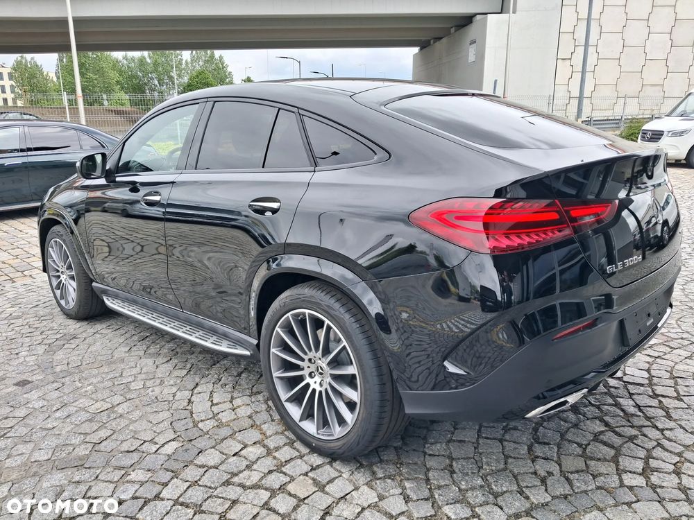 Mercedes-Benz GLE 300 d mHEV 4-Matic AMG Line - 5