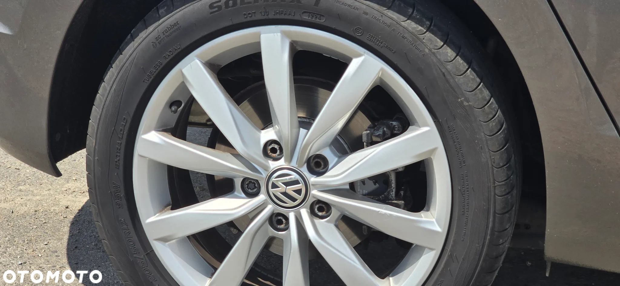 Volkswagen Golf VII 1.4 TSI BMT Highline DSG - 35