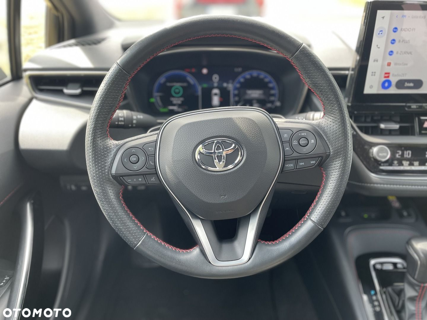 Toyota Corolla 1.8 Hybrid Style - 16