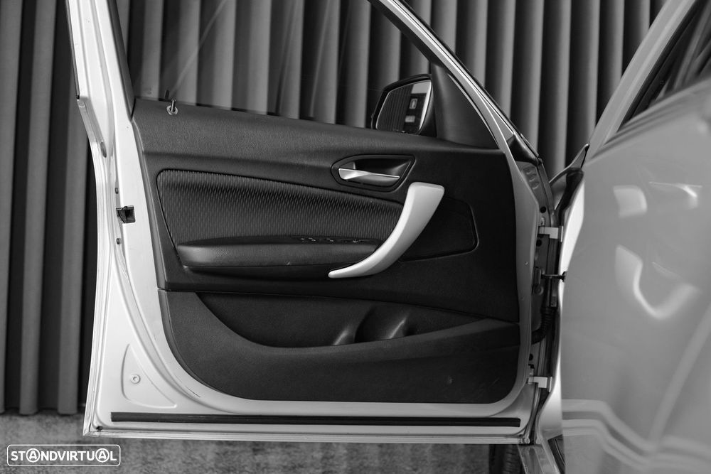 BMW 116 d EfficientDynamics - 28