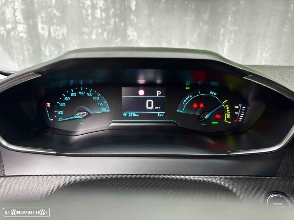 Peugeot e-2008 Active Pack - 17