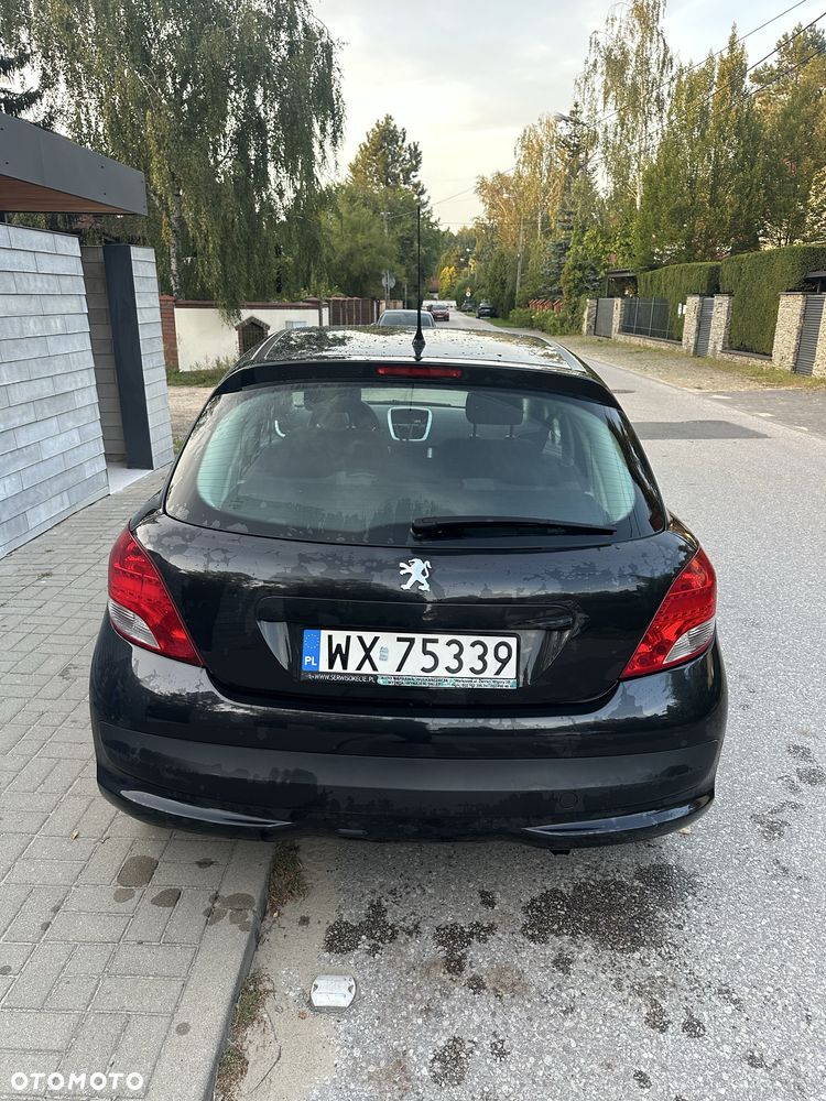 Peugeot 207 - 3
