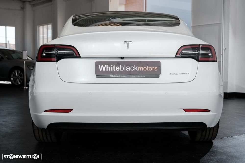 Tesla Model 3 Long-Range Dual Motor AWD - 2