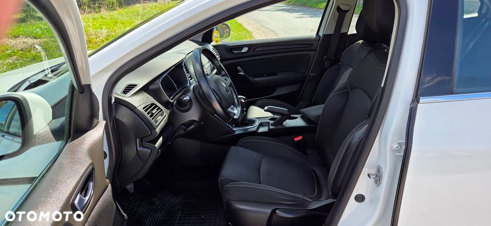 Renault Megane ENERGY dCi 110 Start & Stopp Expression - 11