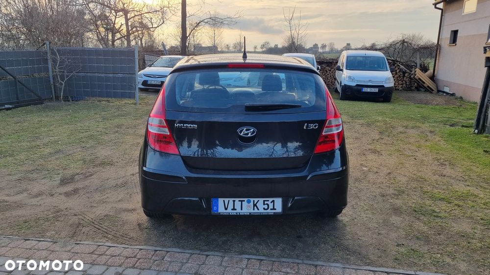 Hyundai i30 1.4 Edition Plus - 19