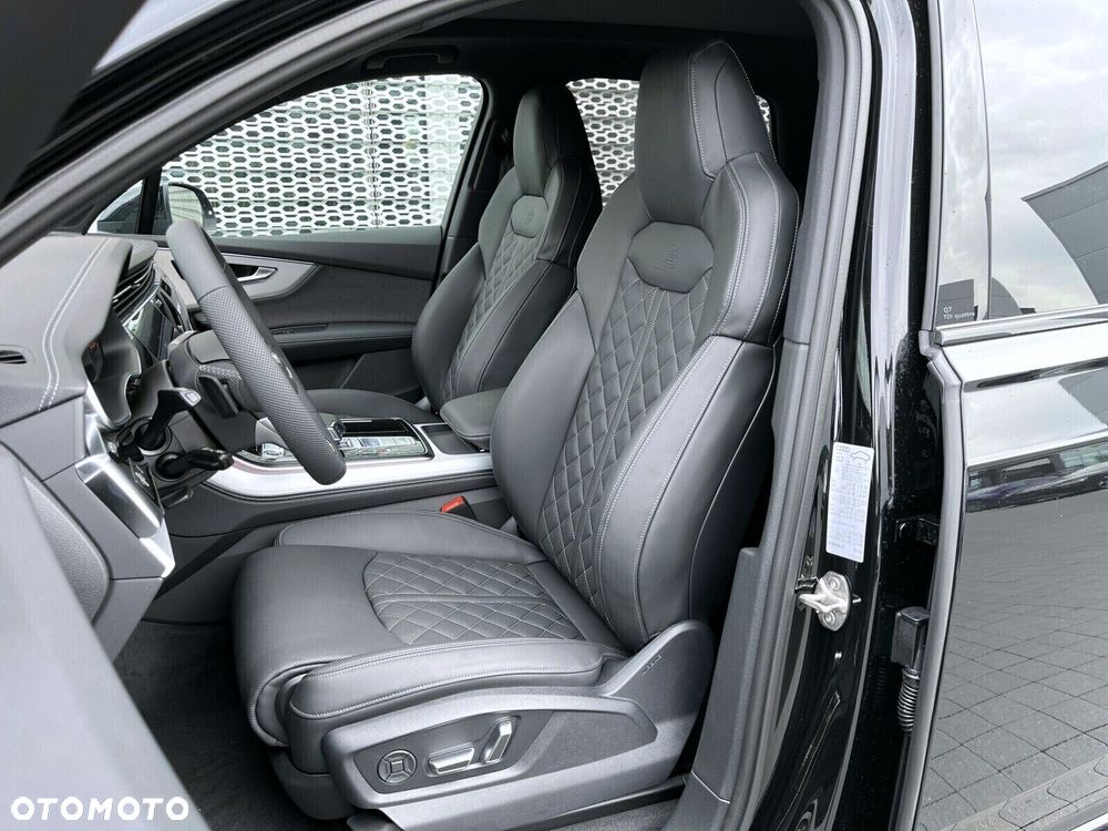 Audi Q7 - 6