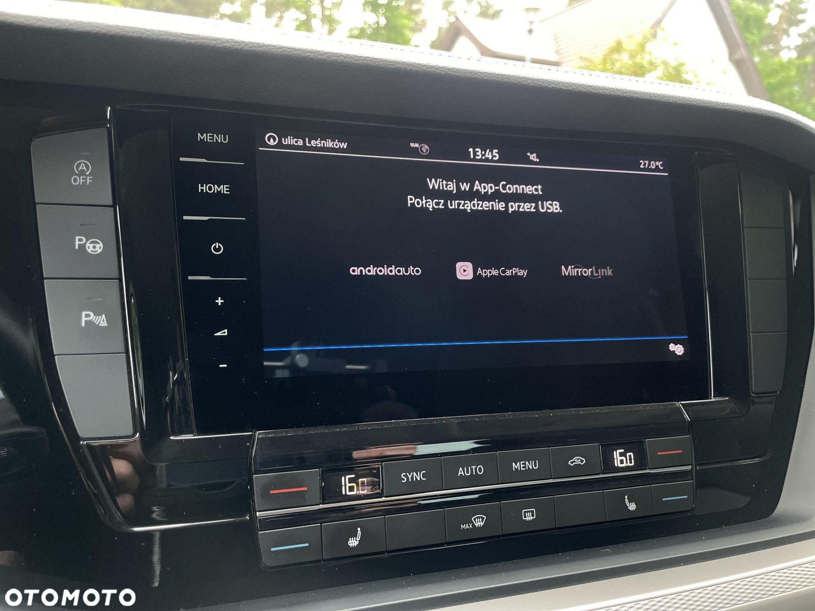 Volkswagen Touareg - 33