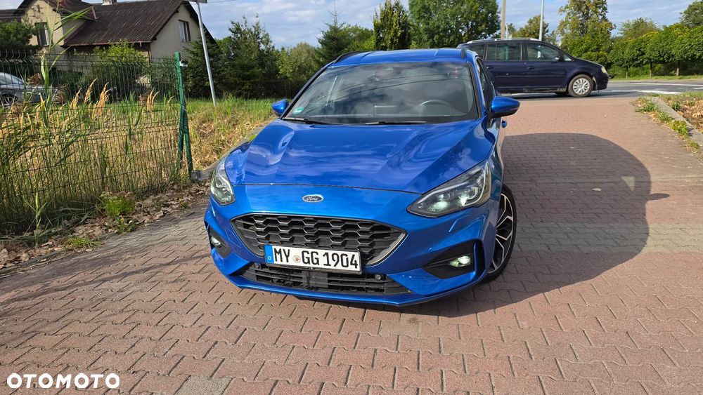 Ford Focus SW 2.0 EcoBlue S&S ST-LINE - 32