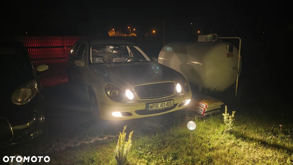 Mercedes-Benz Klasa E 220 CDI Automatik Classic - 4