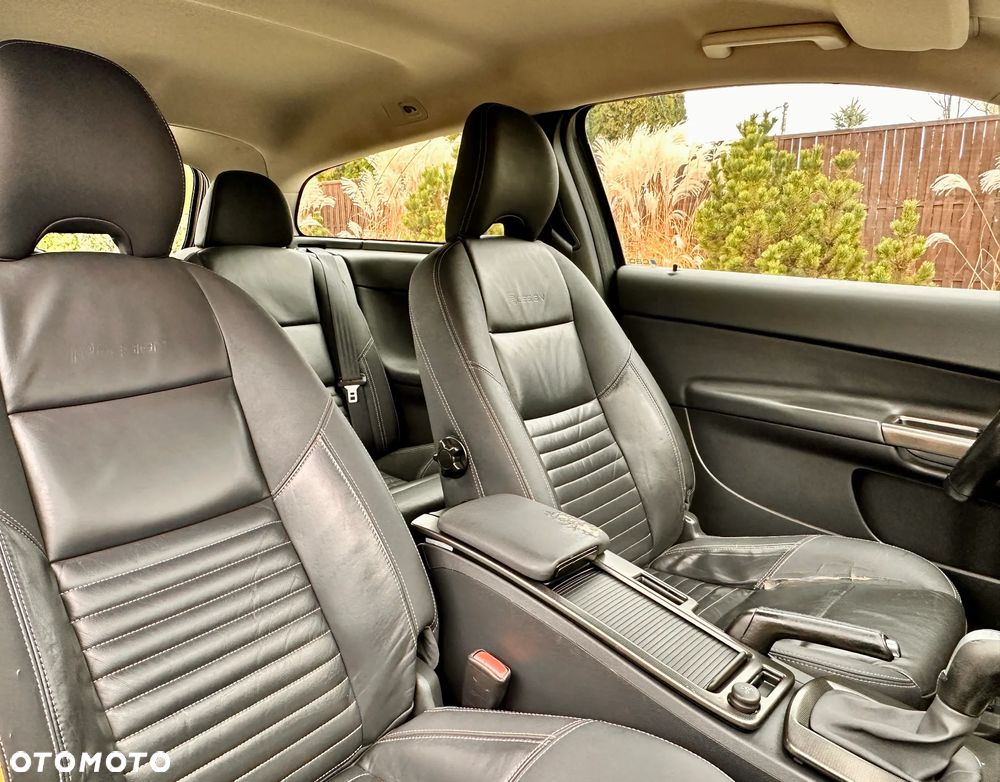 Volvo C30 2.0F R-Design - 24