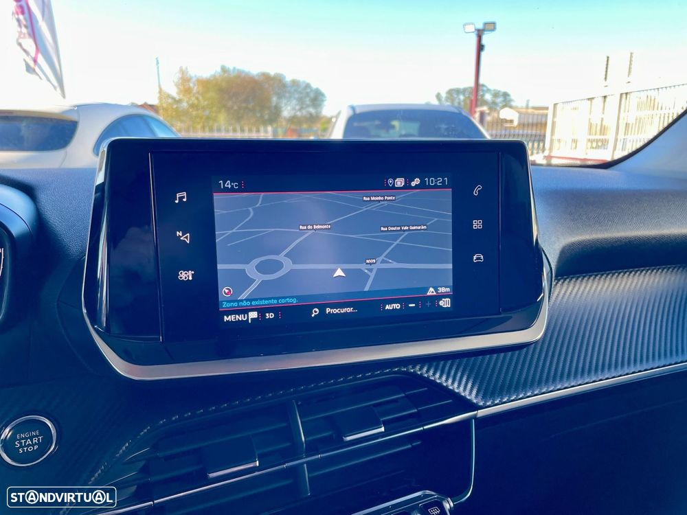 Peugeot 2008 1.2 PureTech Allure - 11