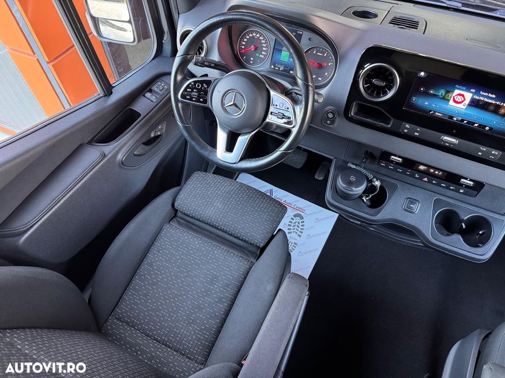 Mercedes-Benz Sprinter 319 CDI 190CP L2H2 RWD 9AT+ - 15