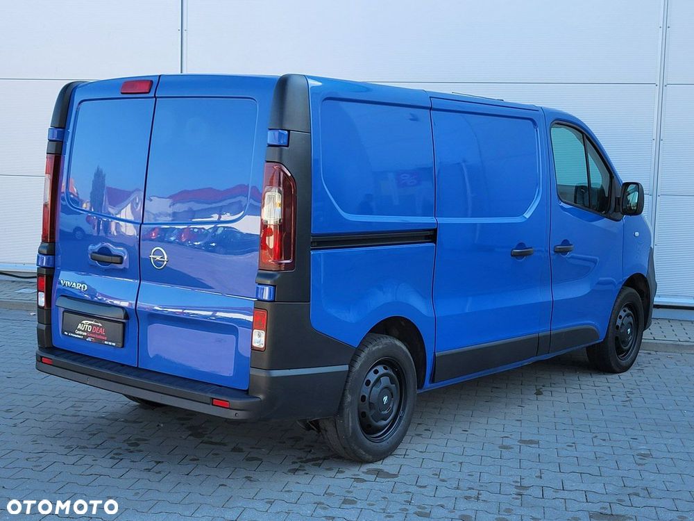 Opel Vivaro - 16