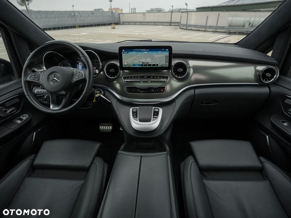 Mercedes-Benz Klasa V 300 d 4-Matic Exclusive 9G-Tronic (d³ugi) - 33