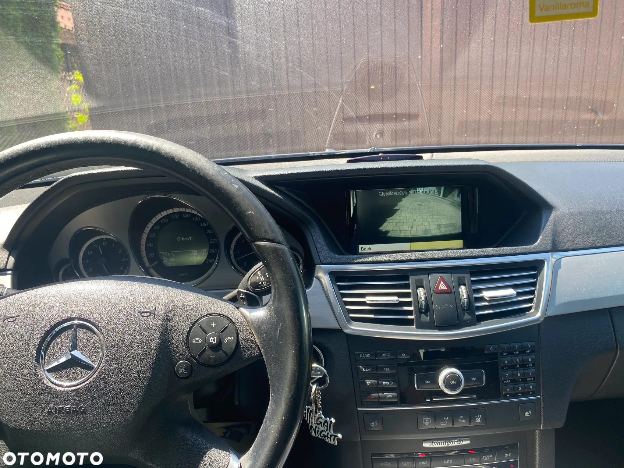 Mercedes-Benz Klasa E 350 CDI BlueEff Avantgarde - 8