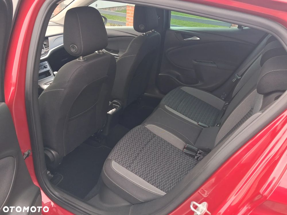 Opel Astra - 9